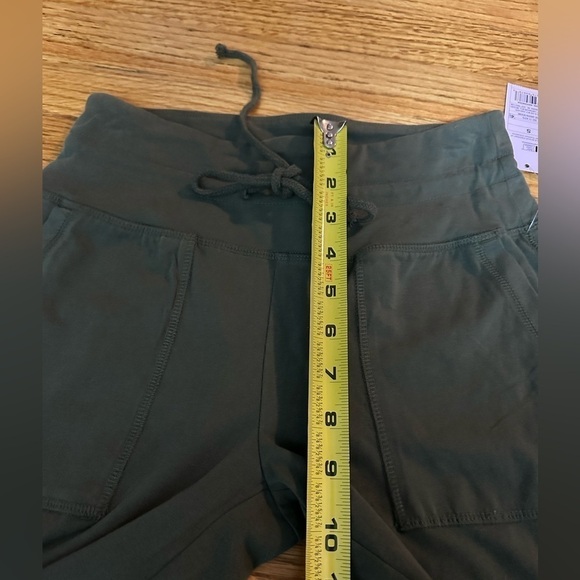Wild Fable High-Rise Olive Green Jogger small NWT - Picture 4 of 11